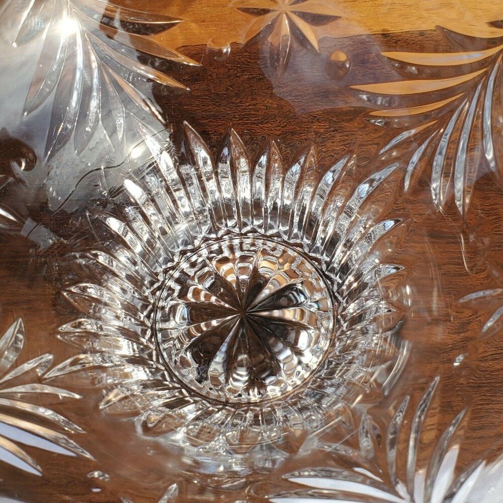 Mikasa Christmas Night Bowl 6" Crystal Celebration star & holiday tree - Picture 10 of 10